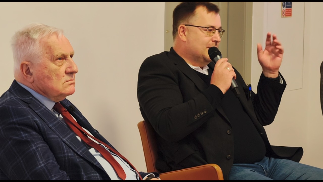 Schopná konzervativně pravicová politička typu Thatcherové v Česku? „Nemáme tu takového chlapa, natož ženu…“ říká Lukáš Petřík